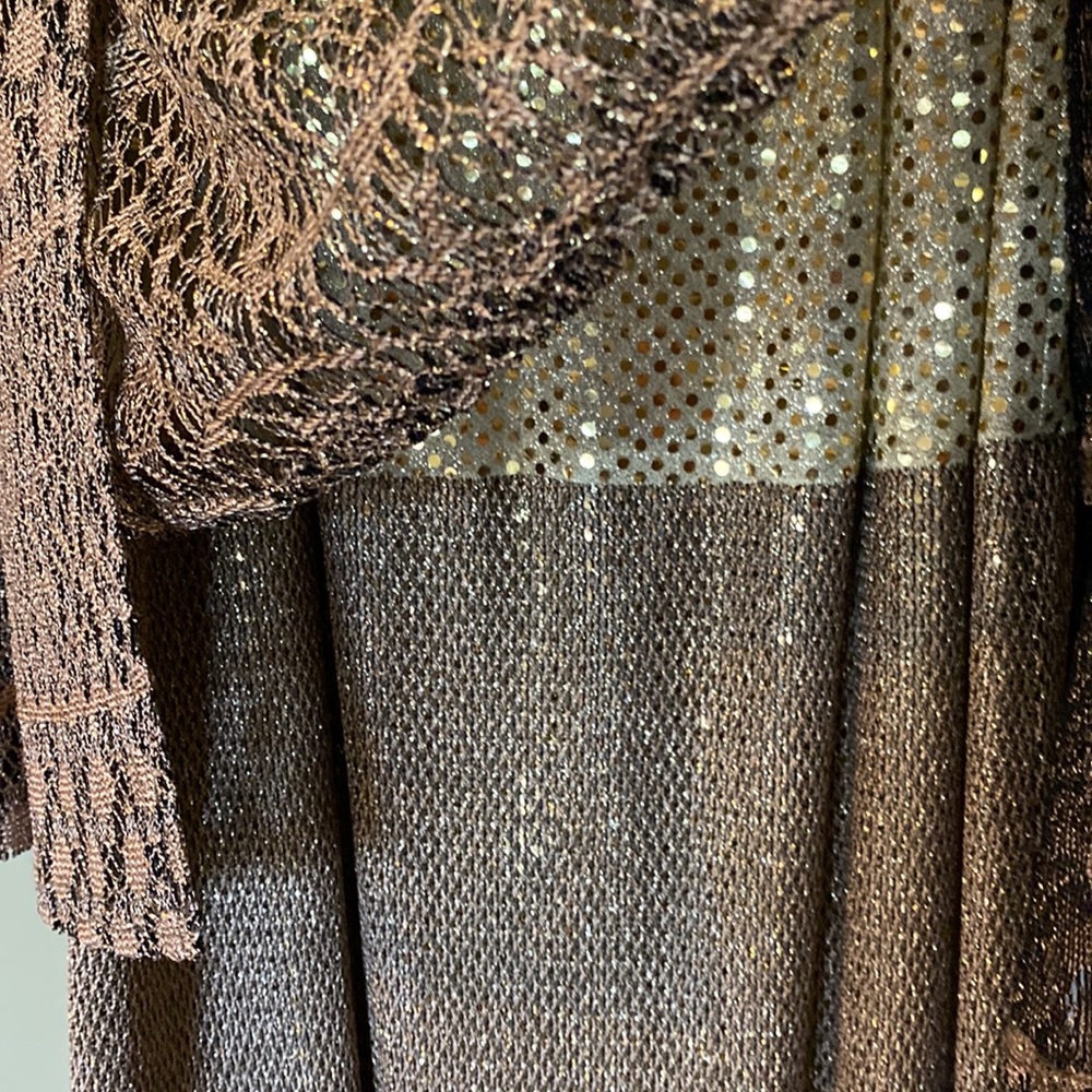 Dress - Picture 12 of 12
